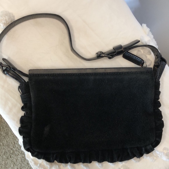 VIA SPIGA black suede shoulder handbag. Leather weaved through perimeter of bag. - Picture 2 of 9